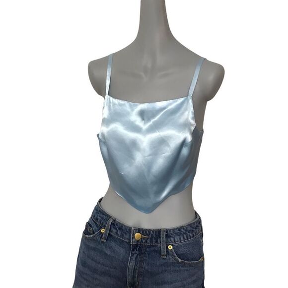 Hankerchief Crop Top Light Blue Medium - Picture 7 of 9